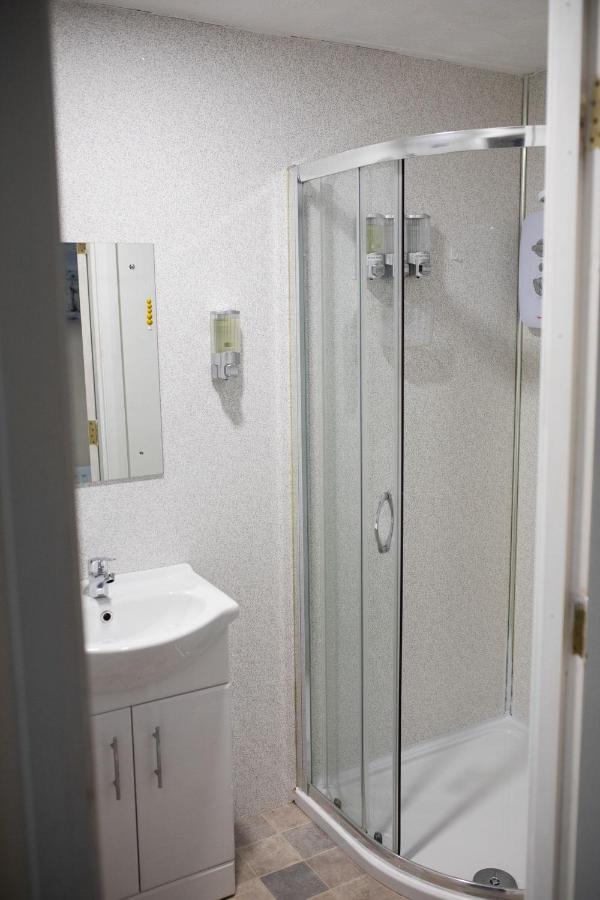 Vanity Ballycastle Diamond 2 Bedroom Apartment Eksteriør billede